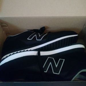 New Balance gym shoes